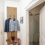 V62 Apartments- Downtown Apartmanhotel
