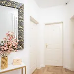 Apartmanhotel V62 Apartments- Downtown