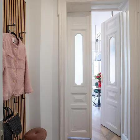 V62 Apartments- In The Downtown Sopron
