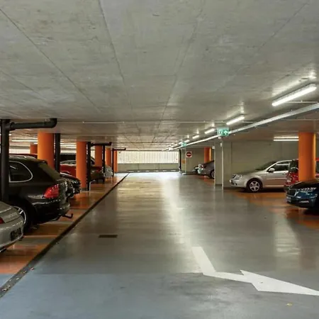 V62 Apartments- In The Downtown Aparthotel *