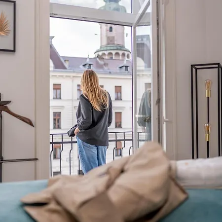 V62 Apartments- Downtown Aparthotel Sopron