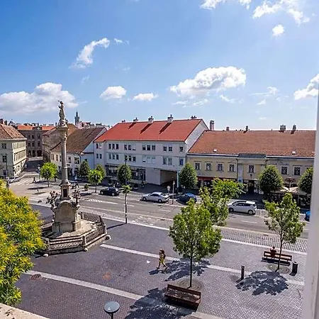 V62 Apartments- Downtown Lägenhetshotell Sopron