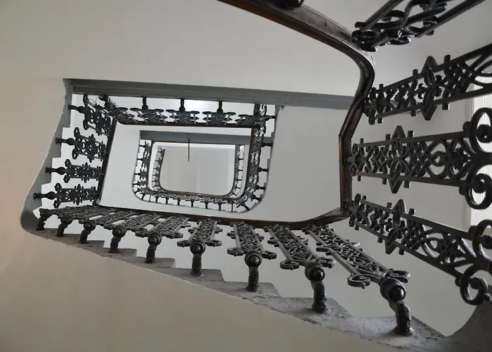 Aparthotel V62 Apartments- Downtown Sopron
