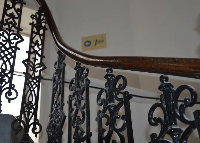 V62 Apartments- Downtown Aparthotel 4*