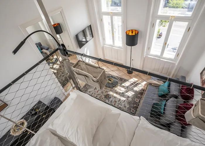 V62 Apartments- Downtown Hotel apartamentowy 4*