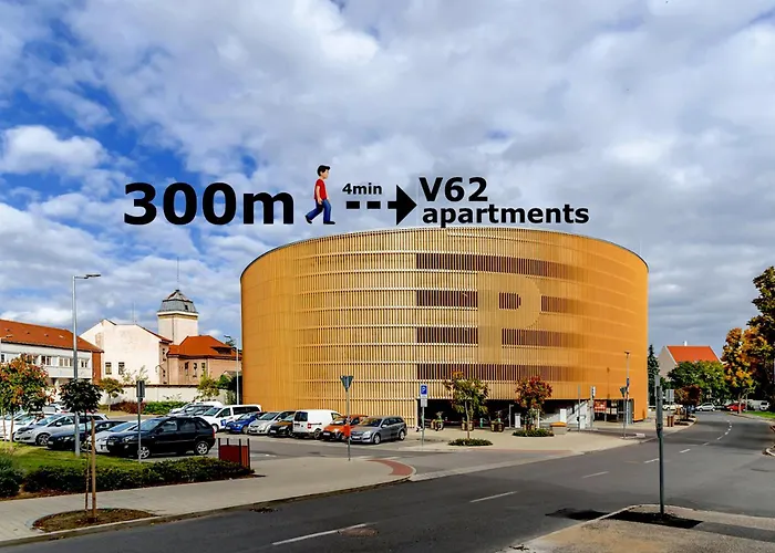 V62 Apartments- Downtown Aparthotel 4*